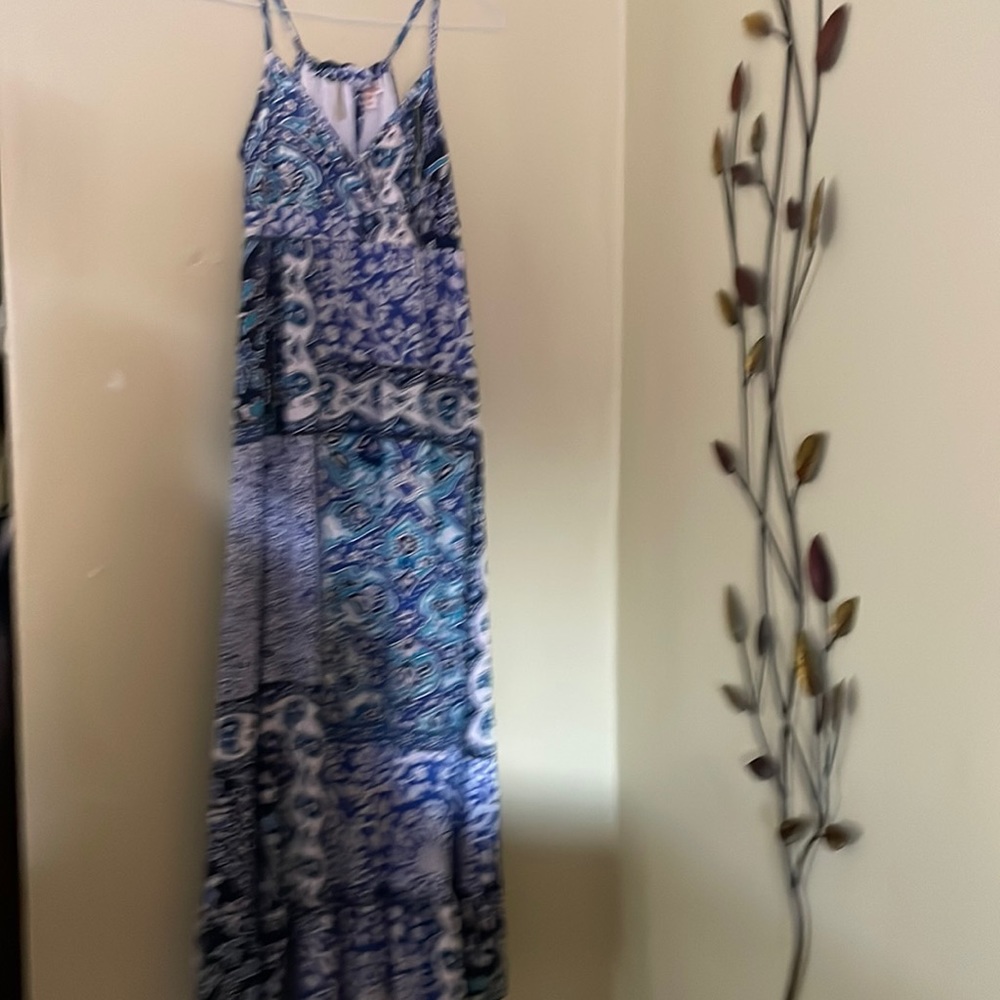 Long blue dress